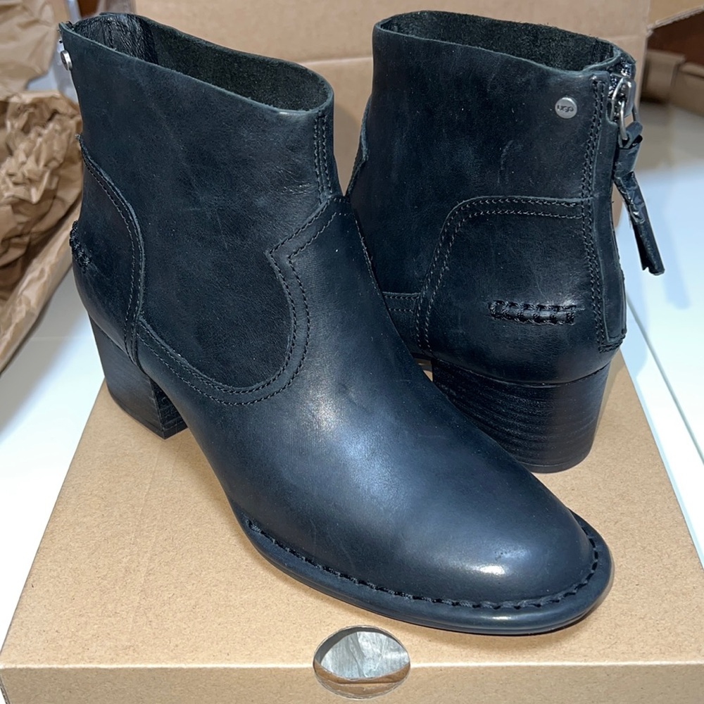 AUTH NIB UGG BANDARA LEATHER ANKLE BOOTS BLACK US 6.5